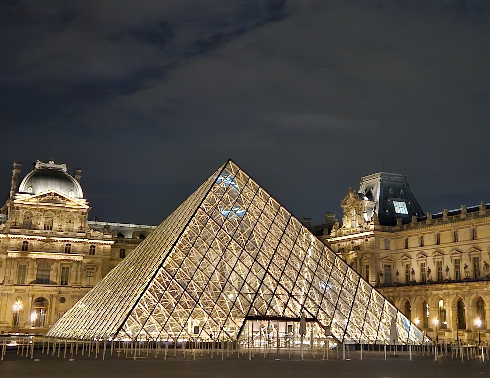 Unforgetable City Getaway to Paris, France