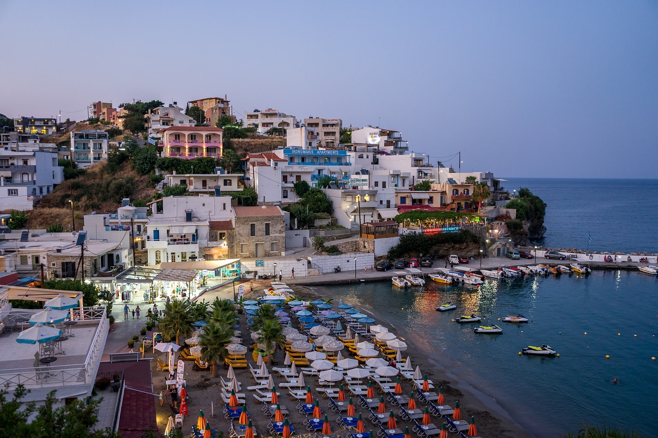 The stunning pink sands and turquoise waters of Elafonissi Beach.